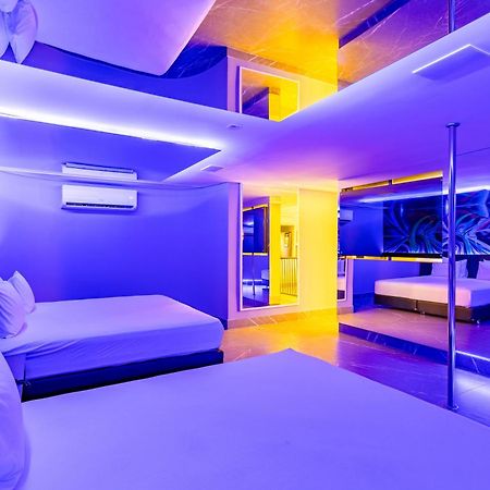 Drops Motel Brasilia Núcleo Bandeirante エクステリア 写真