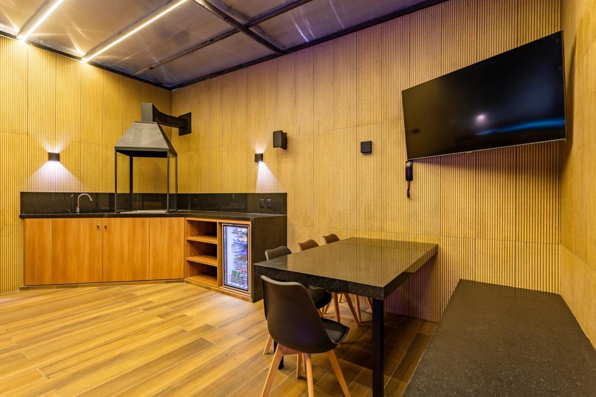 Drops Motel Brasilia Núcleo Bandeirante エクステリア 写真