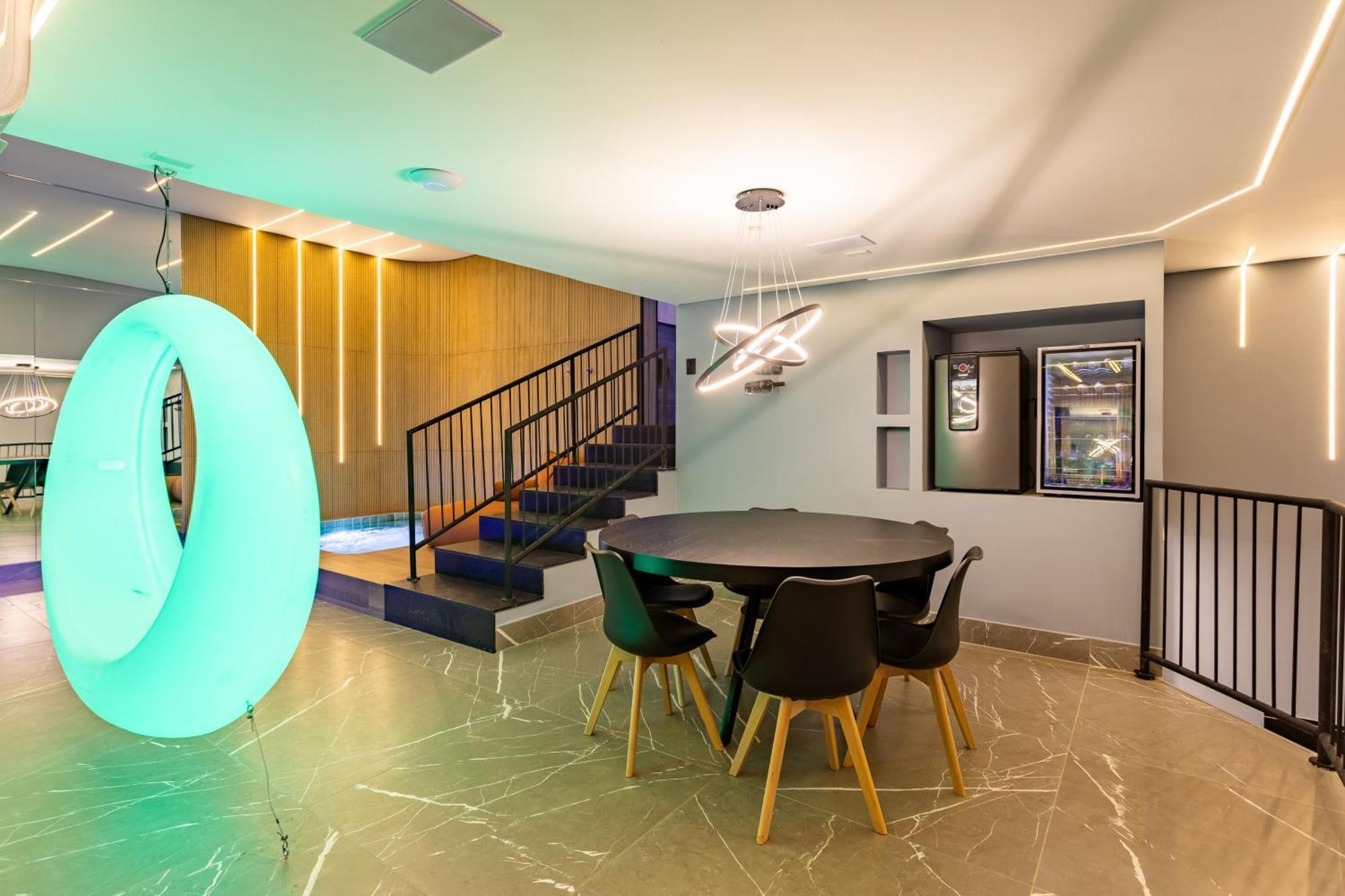 Drops Motel Brasilia Núcleo Bandeirante エクステリア 写真