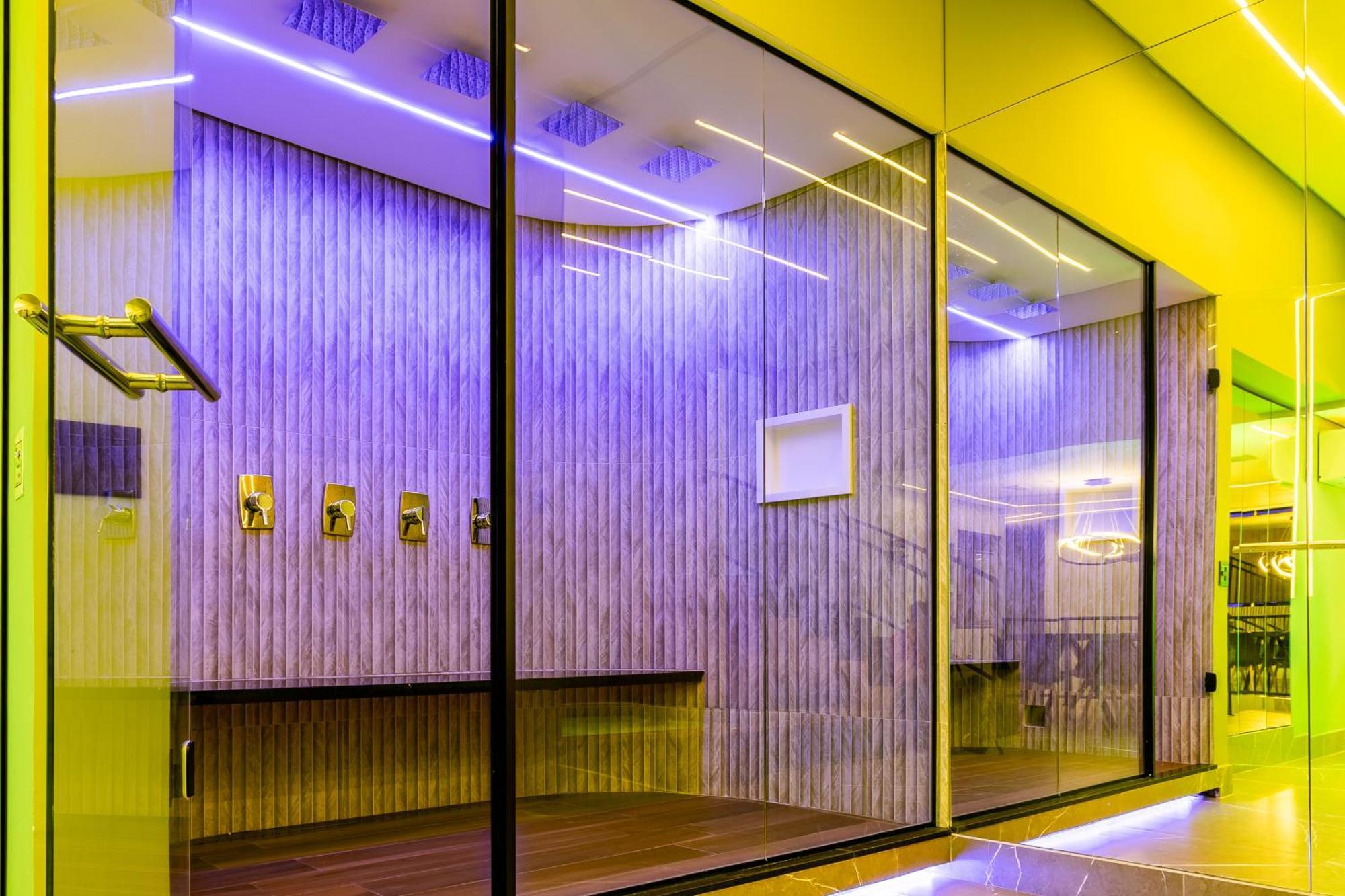 Drops Motel Brasilia Núcleo Bandeirante エクステリア 写真