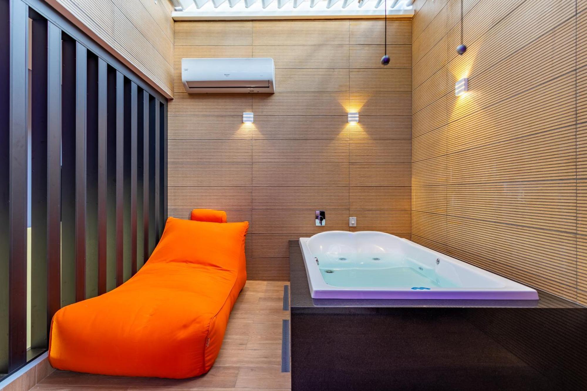 Drops Motel Brasilia Núcleo Bandeirante エクステリア 写真